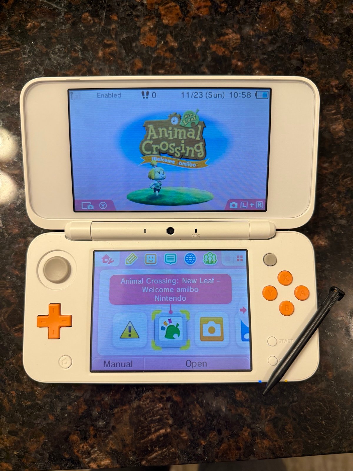 Nintendo 2DS XL Orange & White RARE LIKE NEW