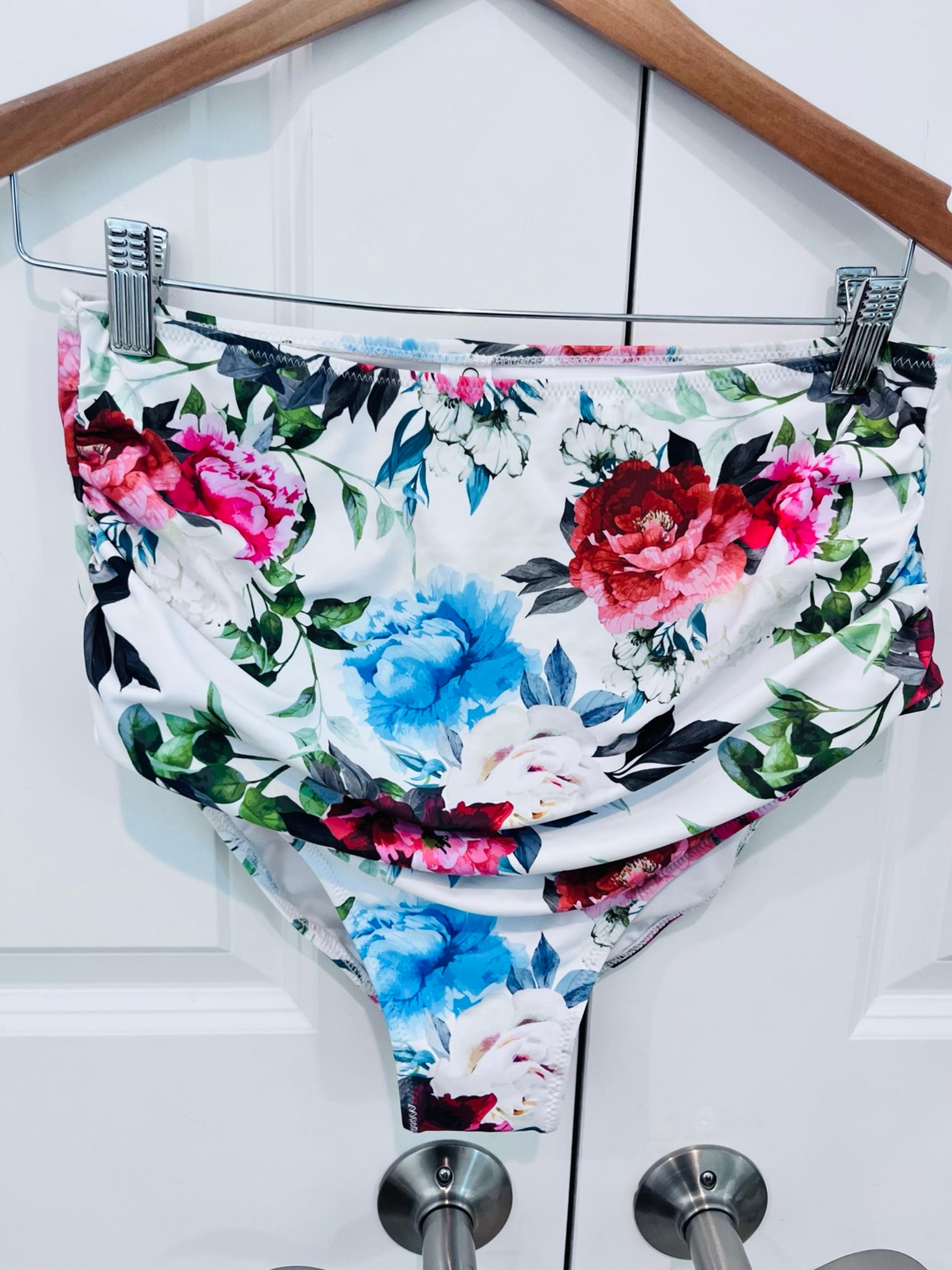Cupshe Women’s Large high waisted Floral bikini swim bottom