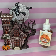 Bath and body works wallflower Halloween