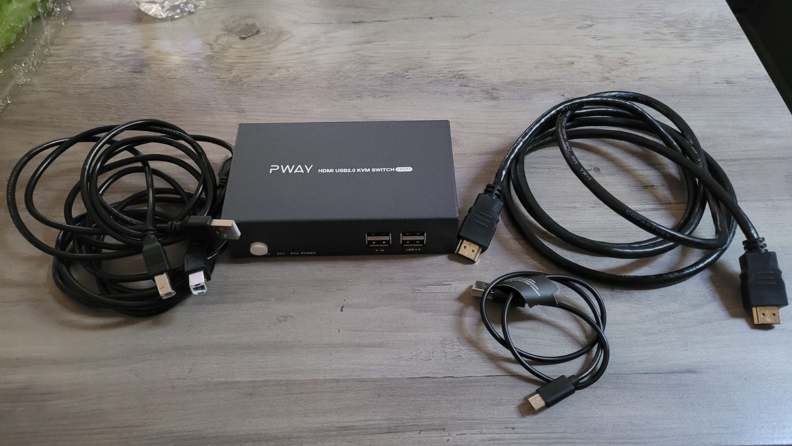 2 portal dual monitor kvm switch HDMI 4k