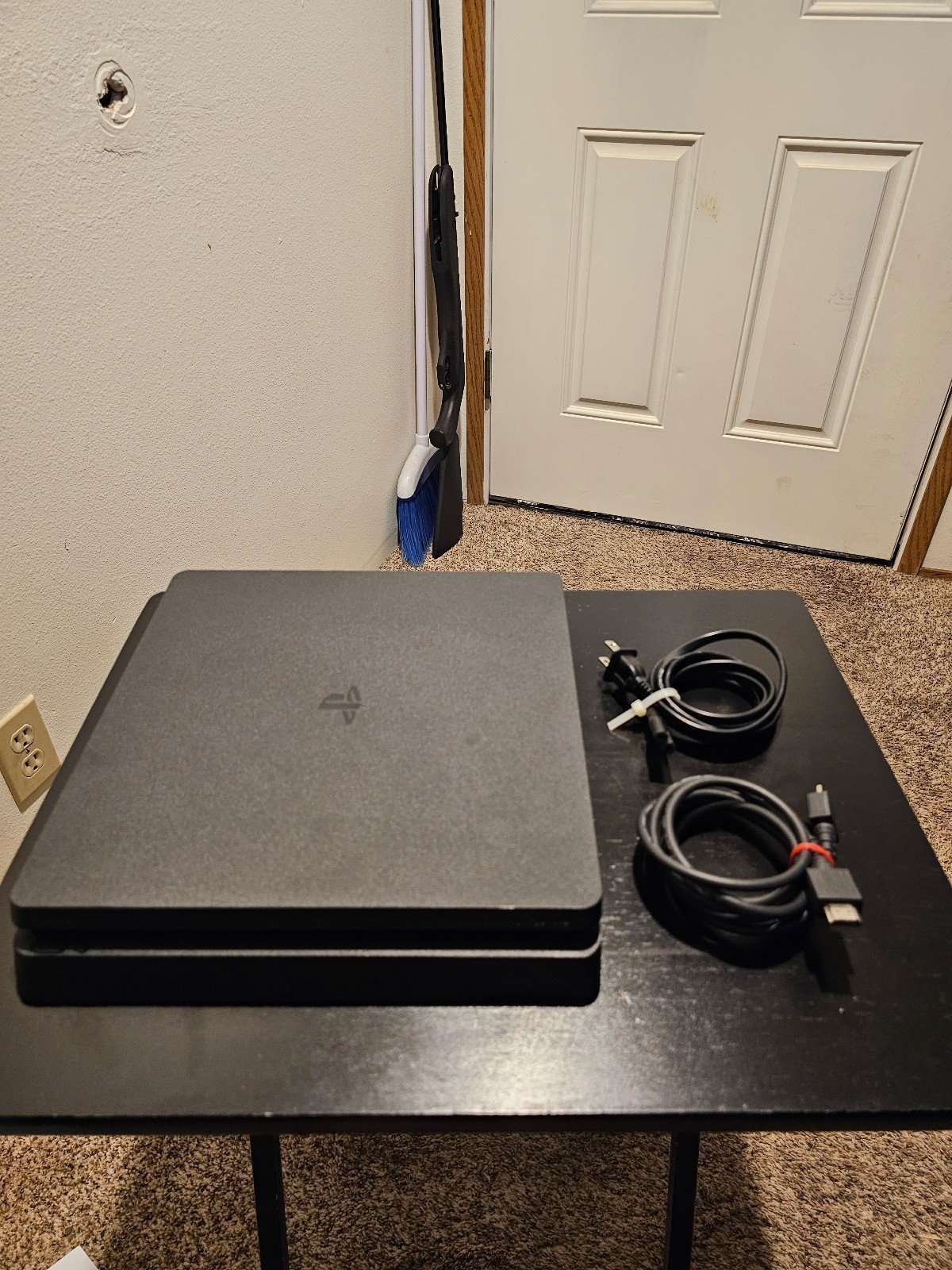 PS4 Slim, PS4 Controller w/ PS4 Twin Charger. Astro A~20 Wireless Gaming Headset