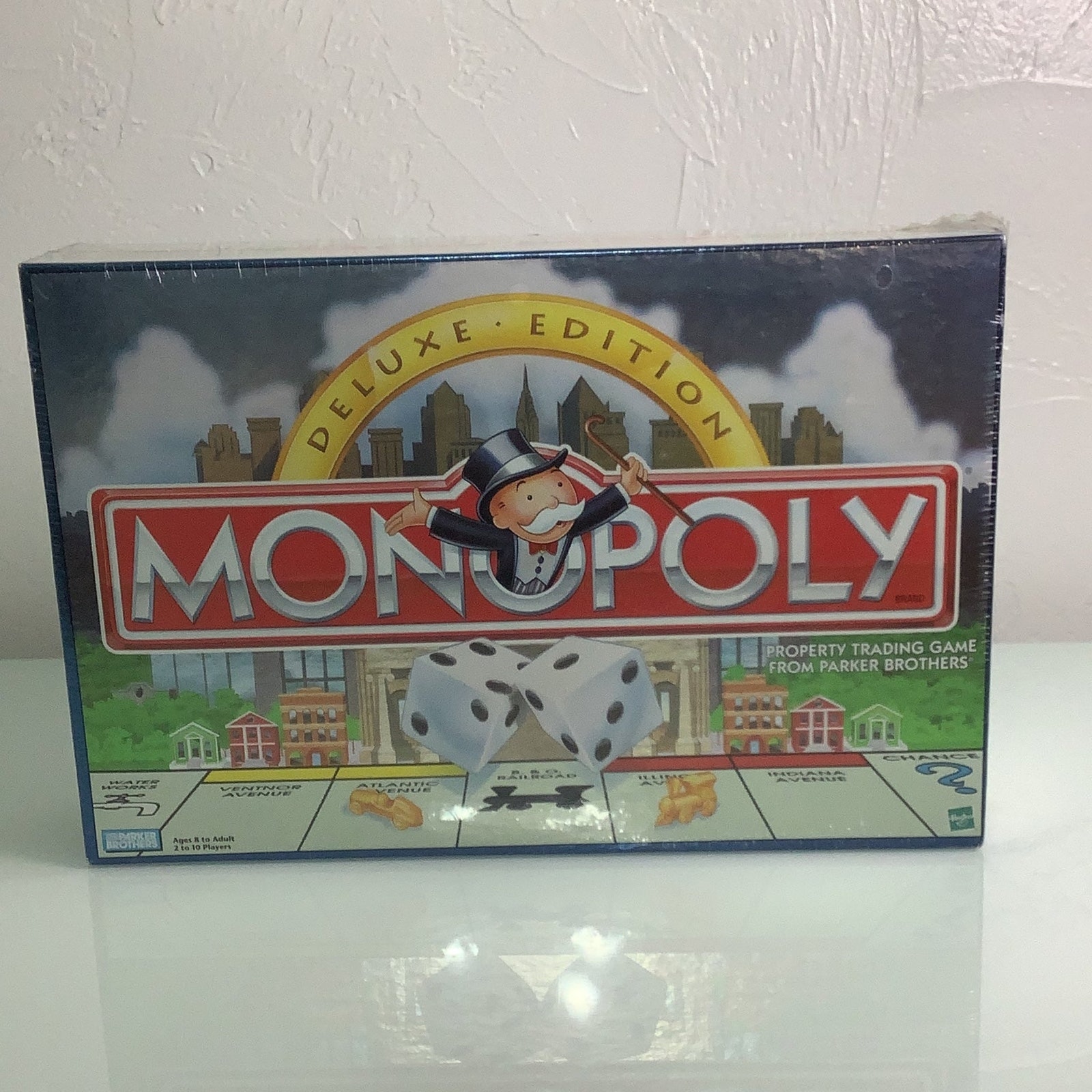 Monopoly Deluxe Edition Board Game by Parker brother NEW SEALED
