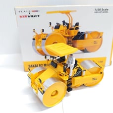 Sakai Juko R2-4 Macadam Roller 1/50 Limited Edition with Figure by Kencraft