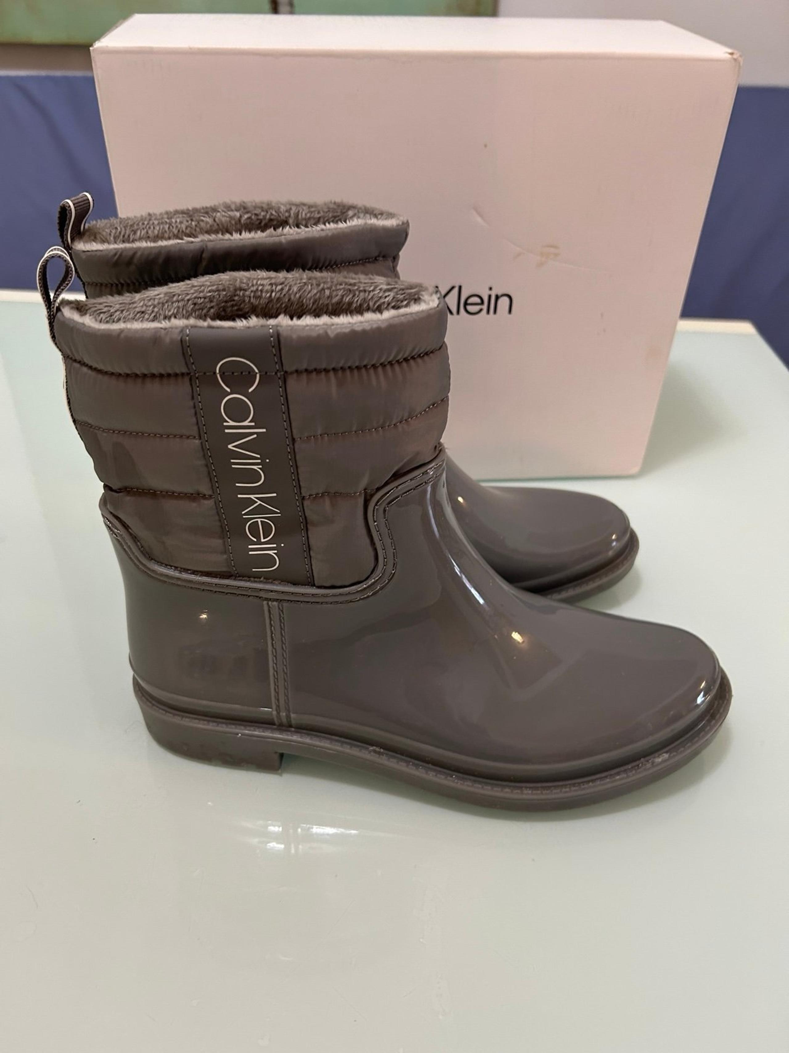 Calvin Klein patent leather Boots