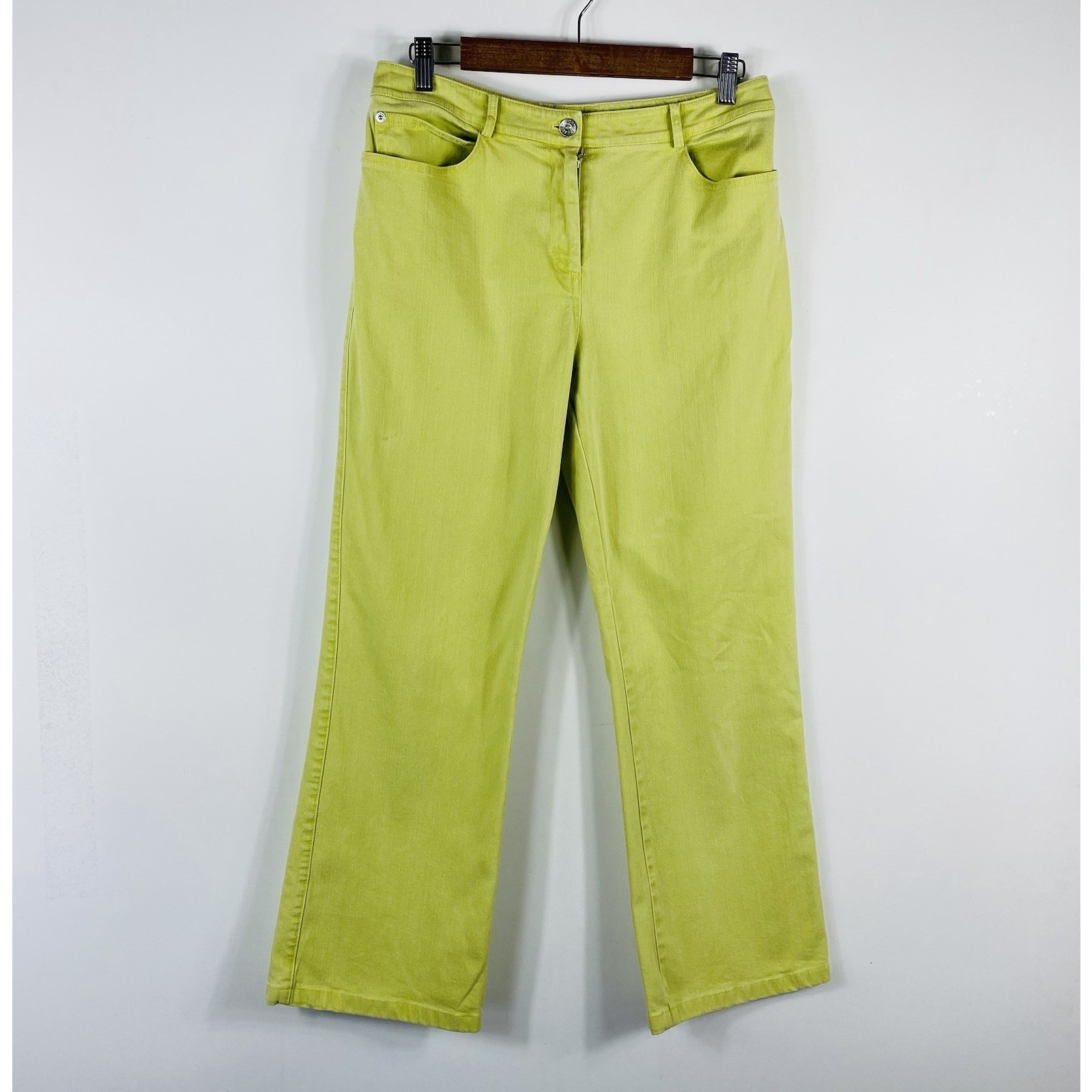 St. John Sport Size 8 Straight Leg 5-Pocket Jeans Green