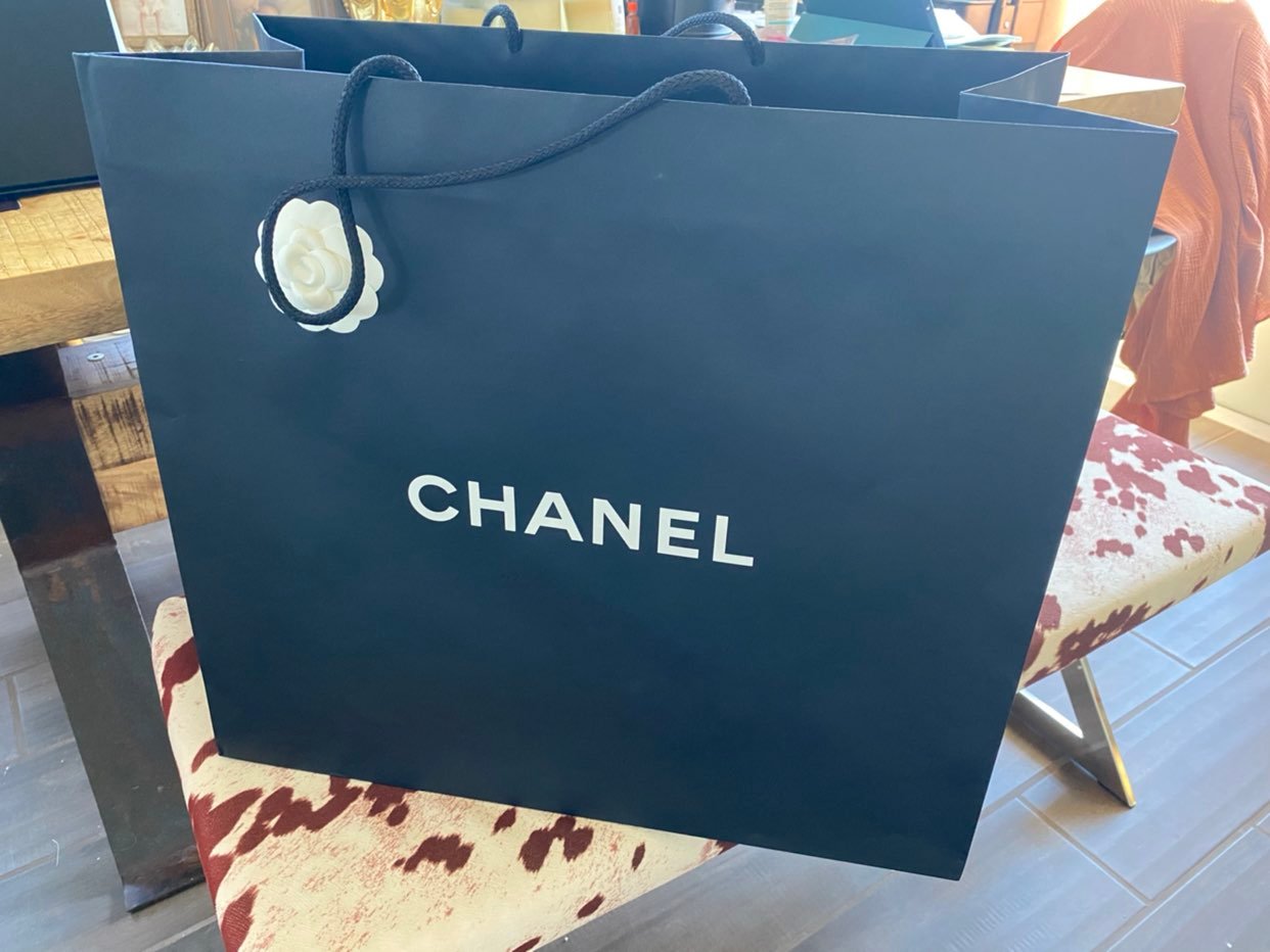 Chanel shopping bag