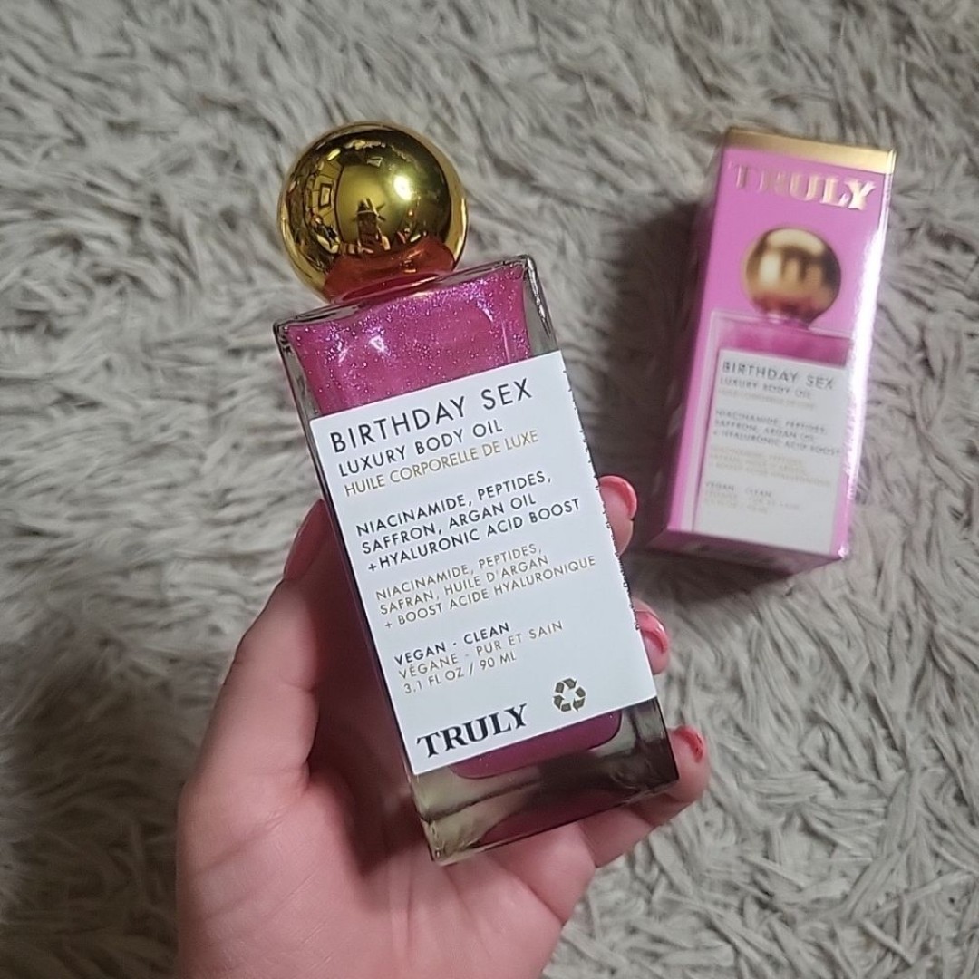 TRULY Birthday Sex Luxury Body Oil Vegan Hyaluronic Acid Boost 3.1 fl oz / 90 mL