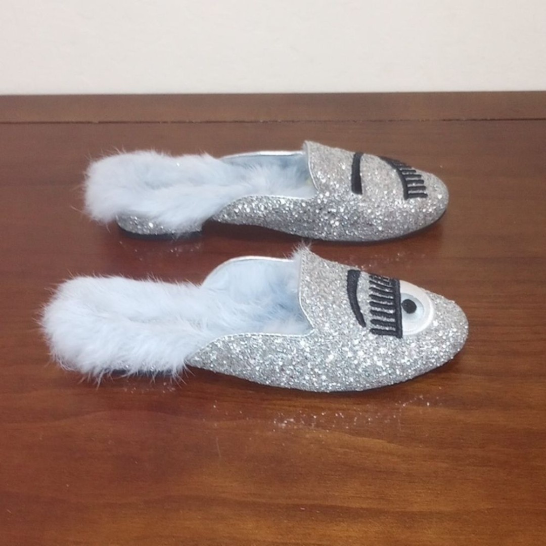 Chiara Ferragni Silver Glitter Winking Eye Flirting Maribu
