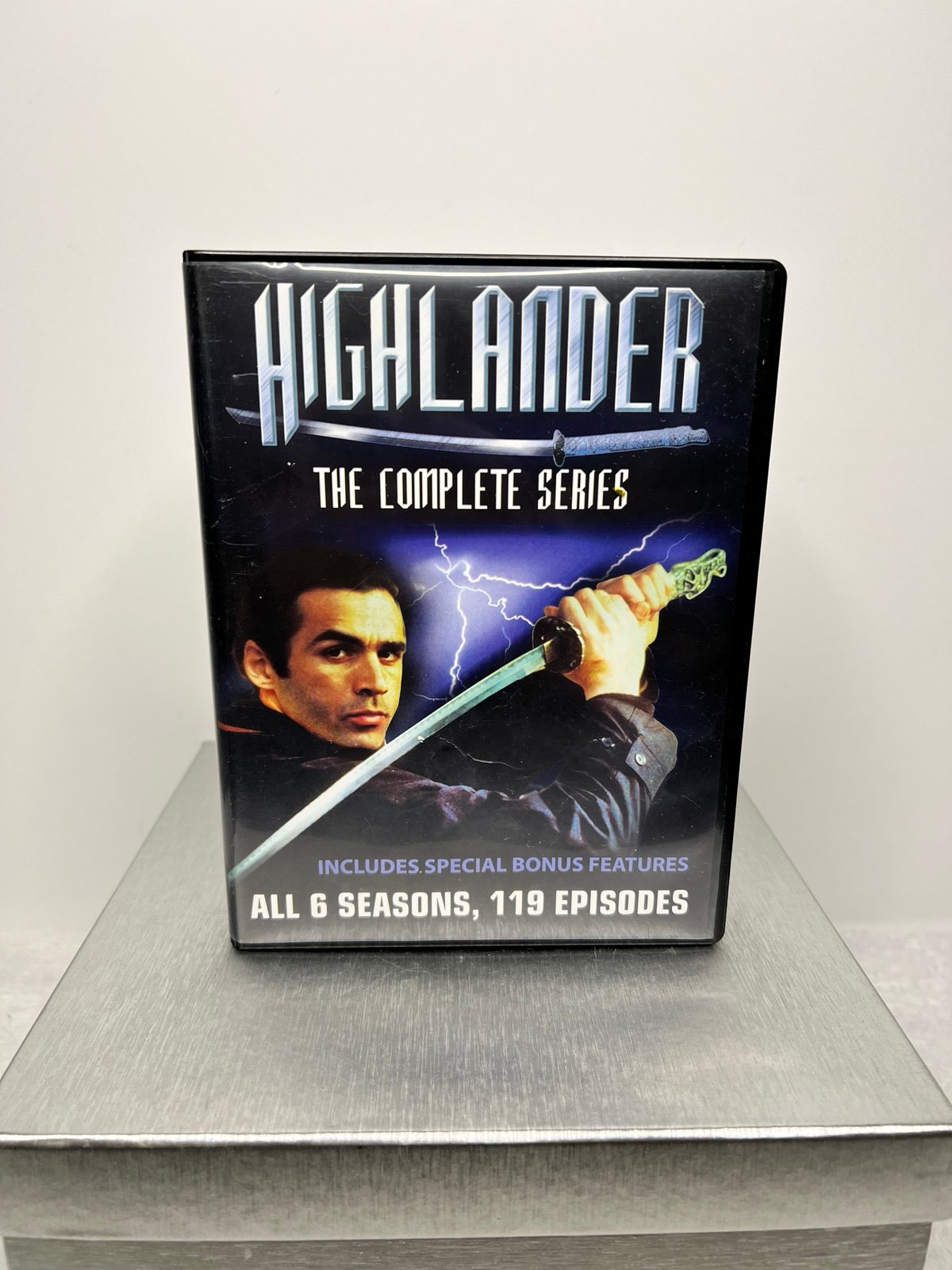 Highlander The Complete Collection 6 Seasons 119 Episodes- Plus Bonus