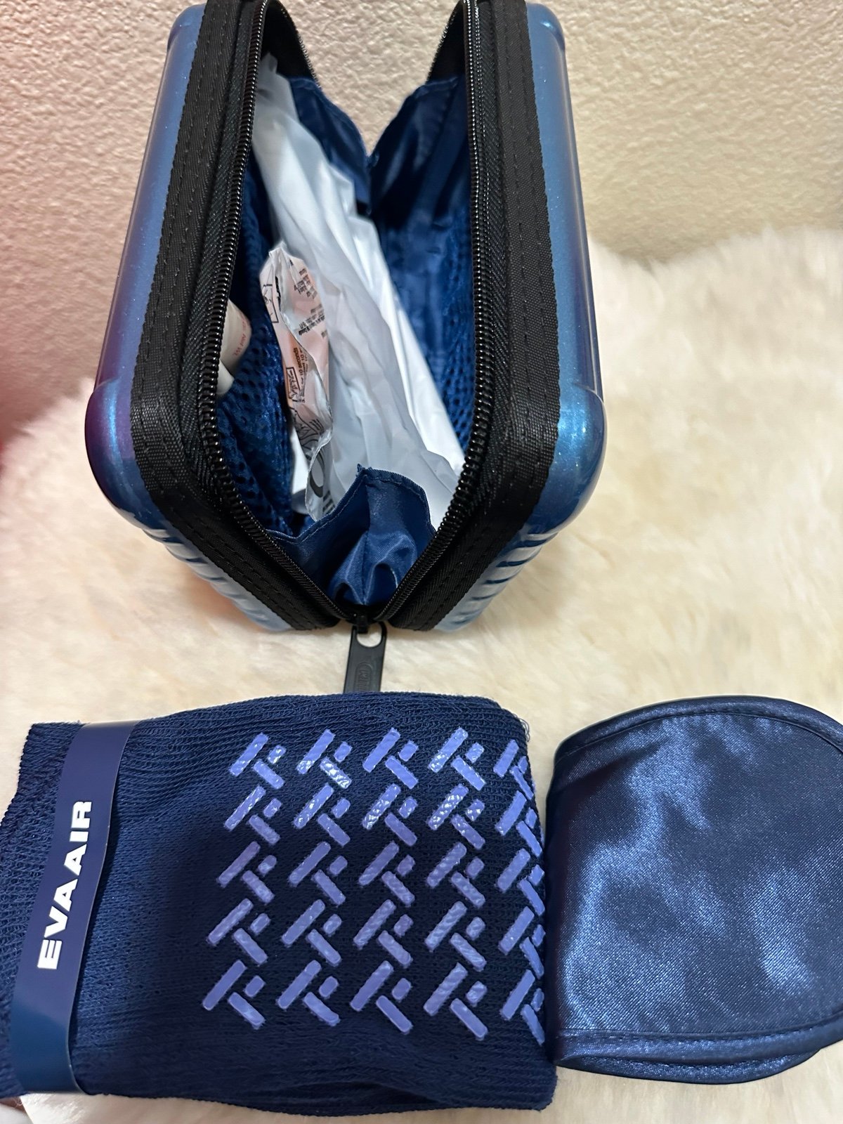 Rimowa Hard Case Travel 1st Class Amenity Kit RARE Edition