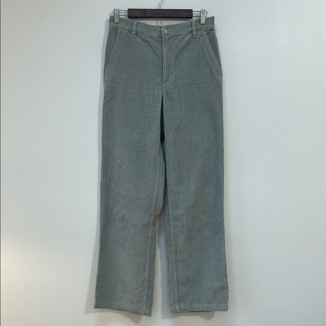 TNA Aritzia Corduroy Jeans Wide Leg Size 4 Green