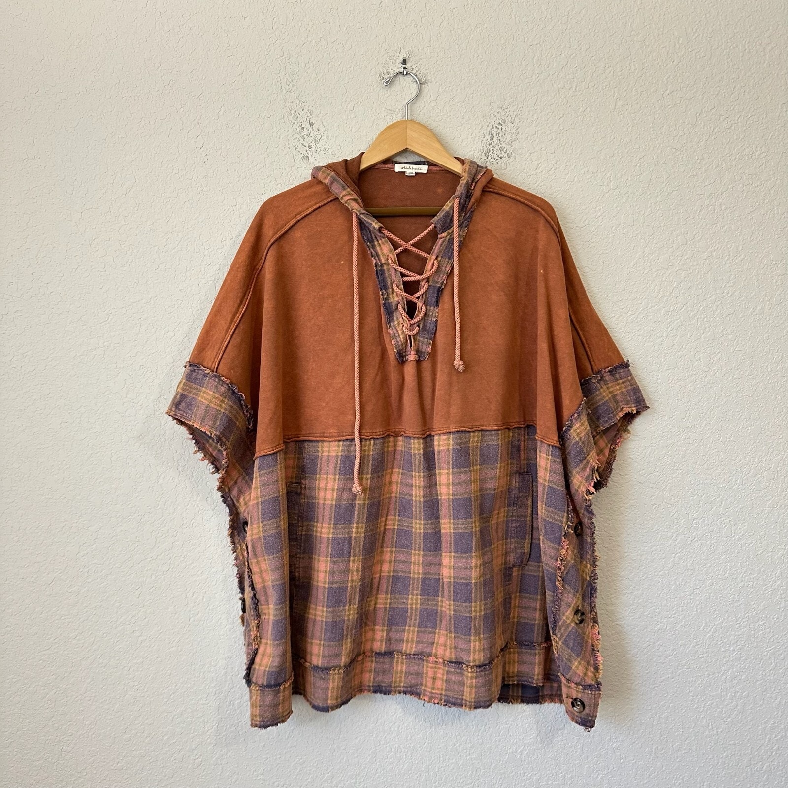 OLI & HALI Hoodie Brown Plaid Pullover Frayed Relaxed Oversized