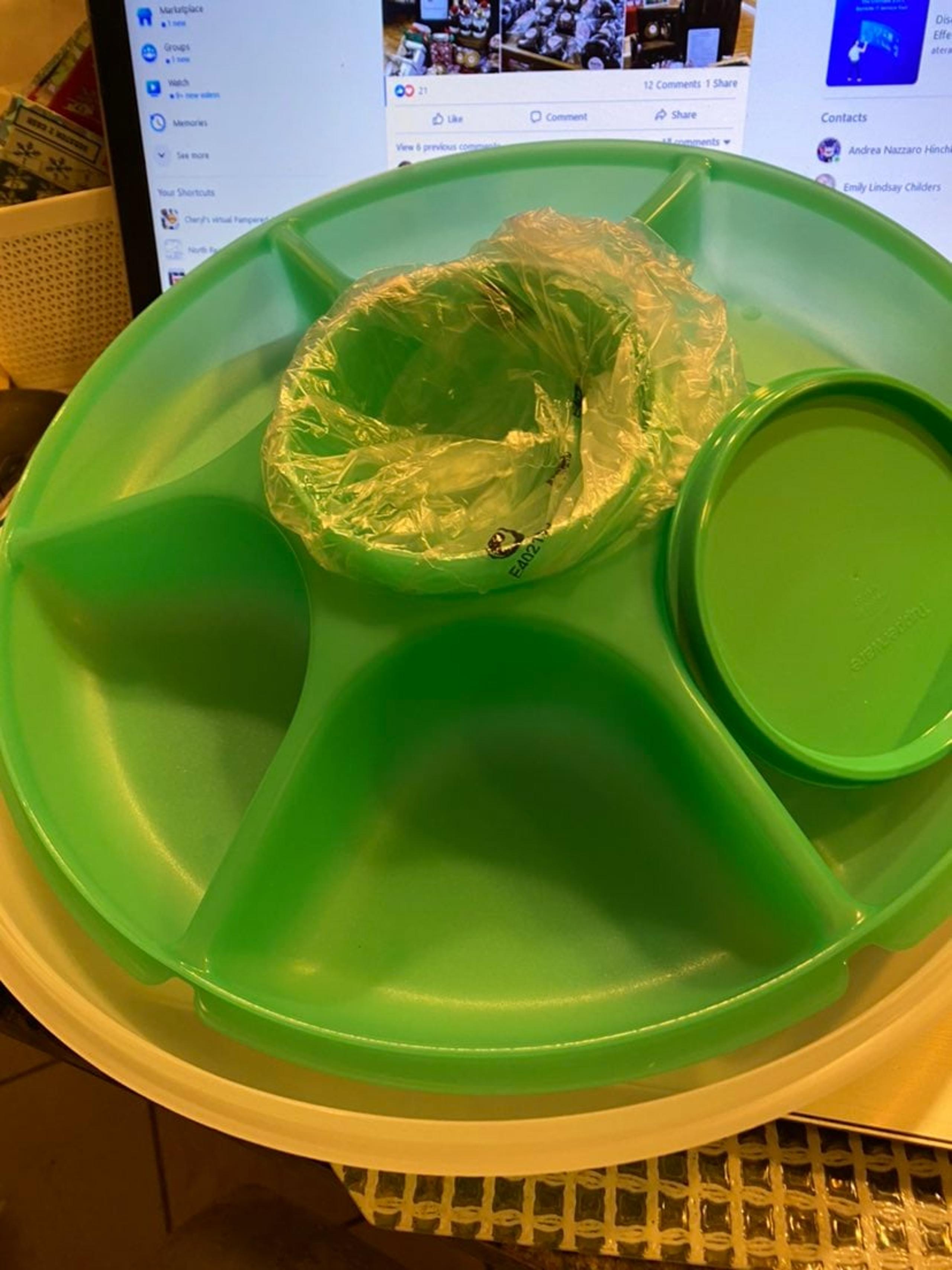 New tupperware serving centet