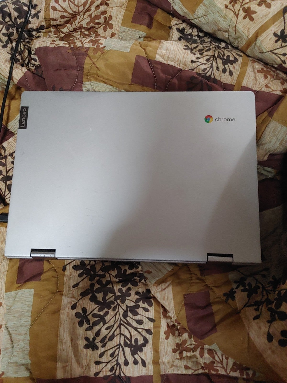Lenovo Chromebook 2-in-1 Touch-Screen Laptop