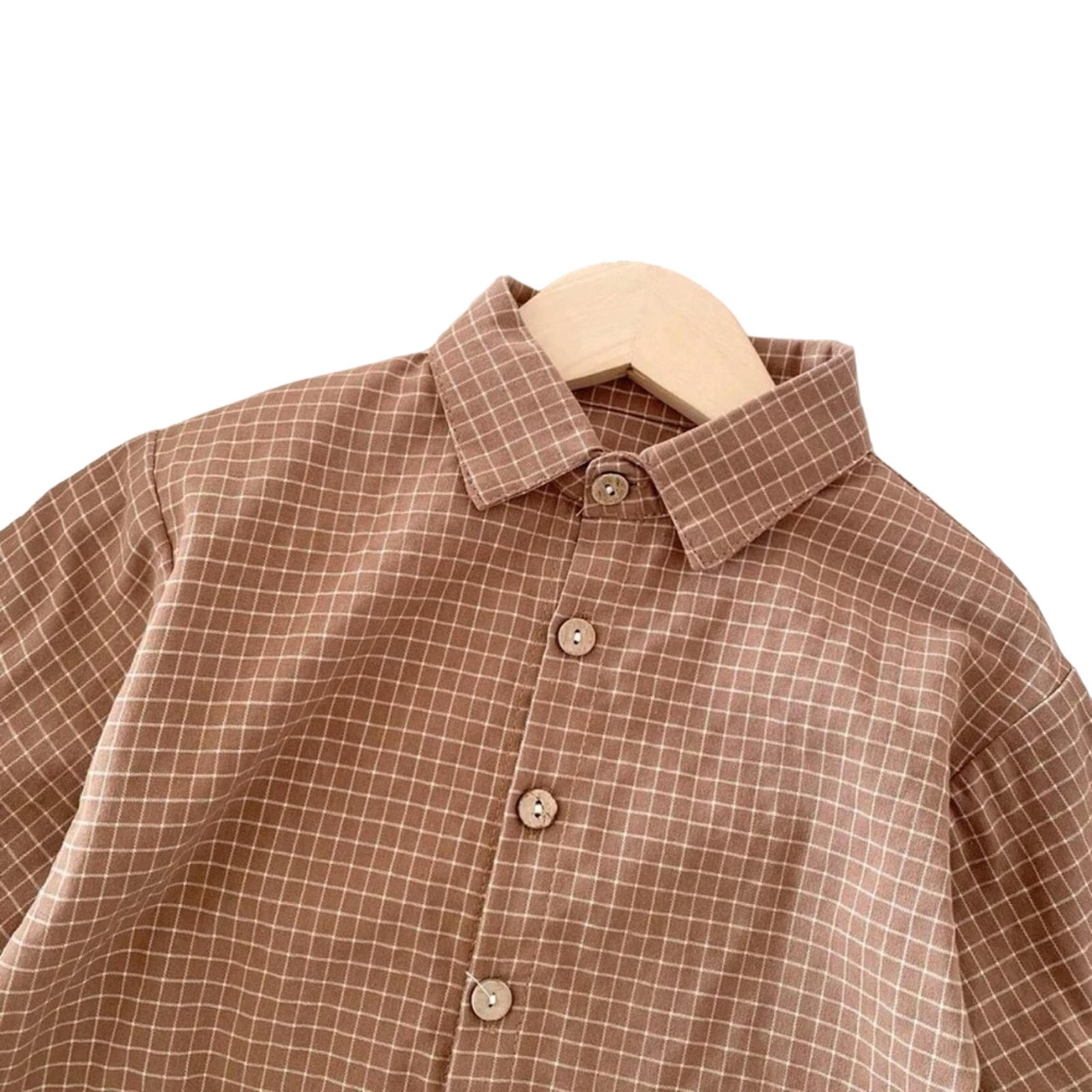 Kid’s long sleeve plaid shirt size 6