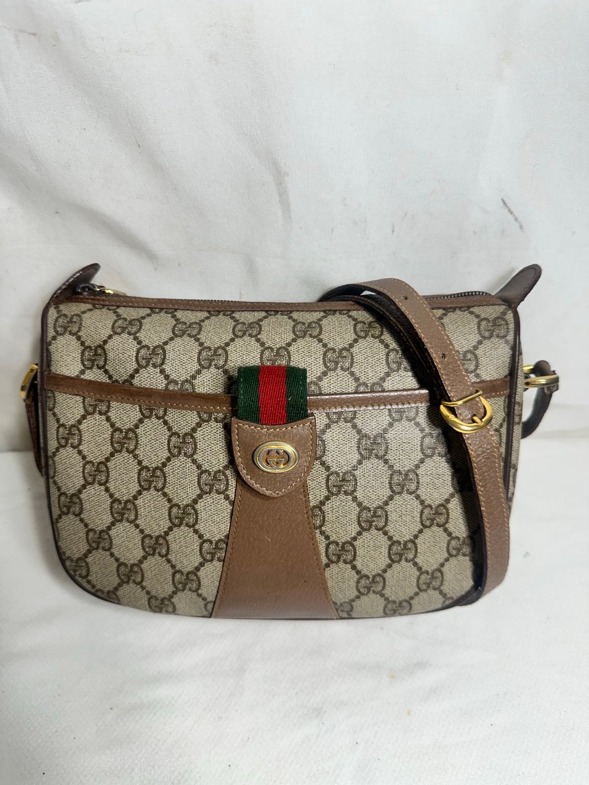 Gucci Shoulder Bag