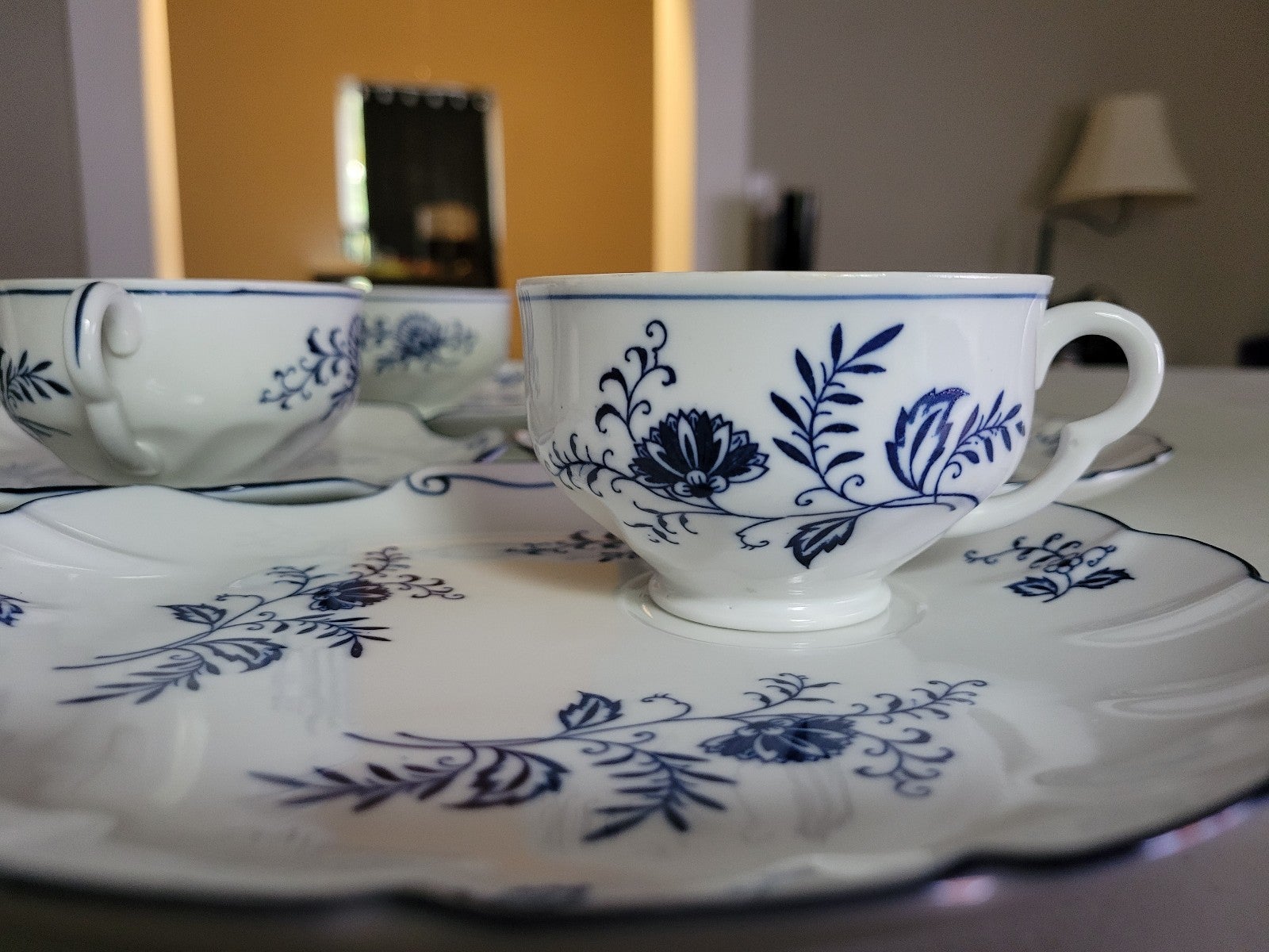 Blue Danube Seashell Snack Plate Set