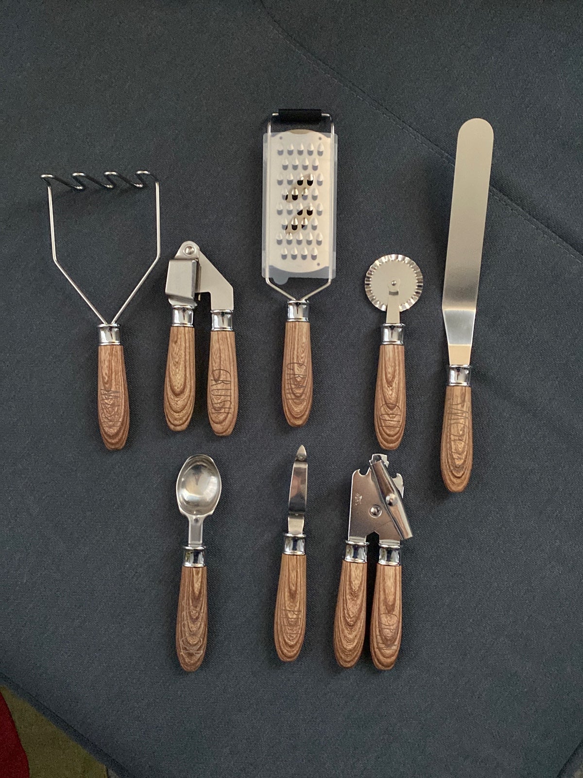 9 piece Rae Dunn kitchen utensils