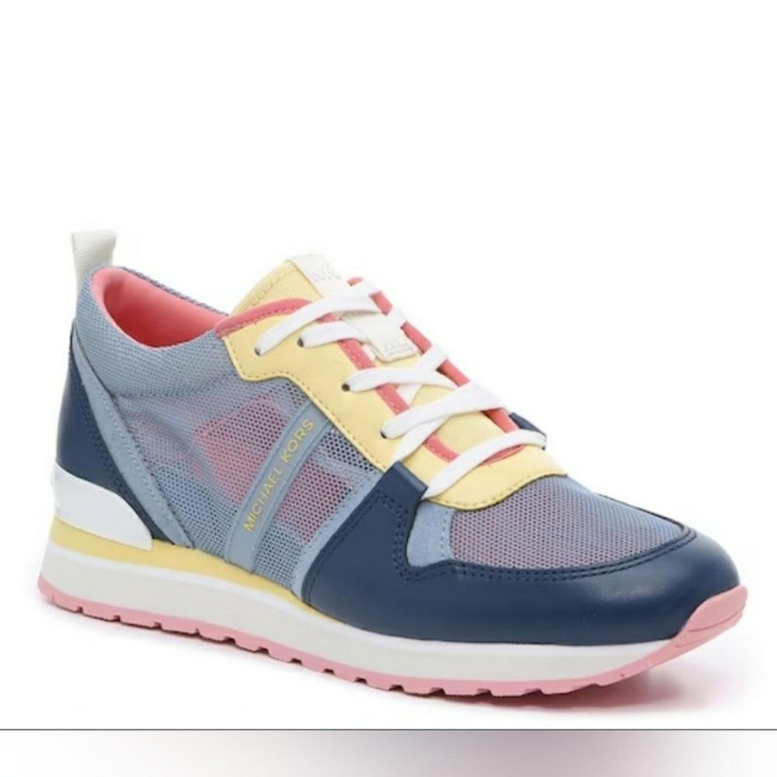 MICHAEL Michael Kors Dash Sneaker  Size 7
