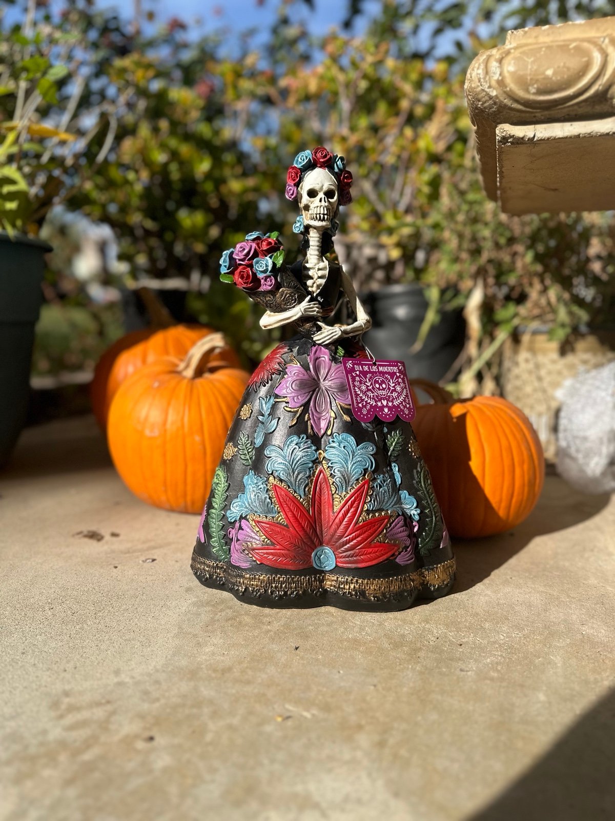Dia De Los Muertos Statue
