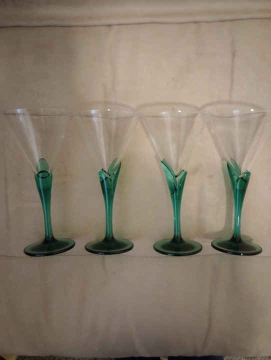 Italian Luigi Bormioli Emerald Green Petal Stem Wine Glasses-Set of 4