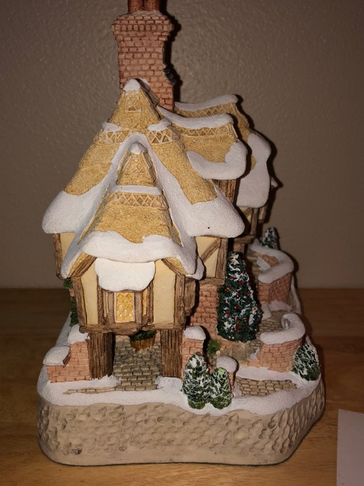 David Winter Cottage