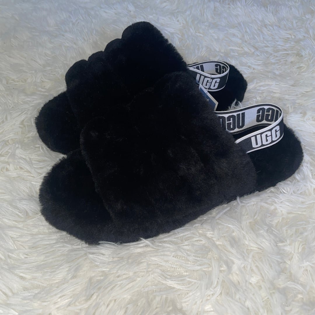 UGG Women's Lamb Fur Fluff Yeah Slide Slipper - Black Size 5