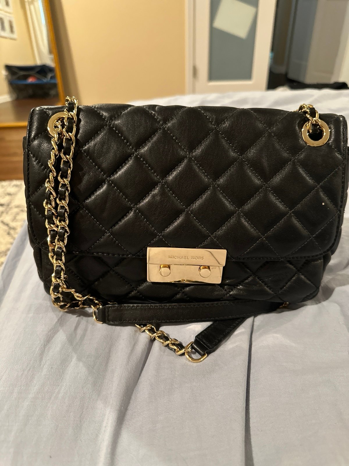 Michael kors black leather crossbody