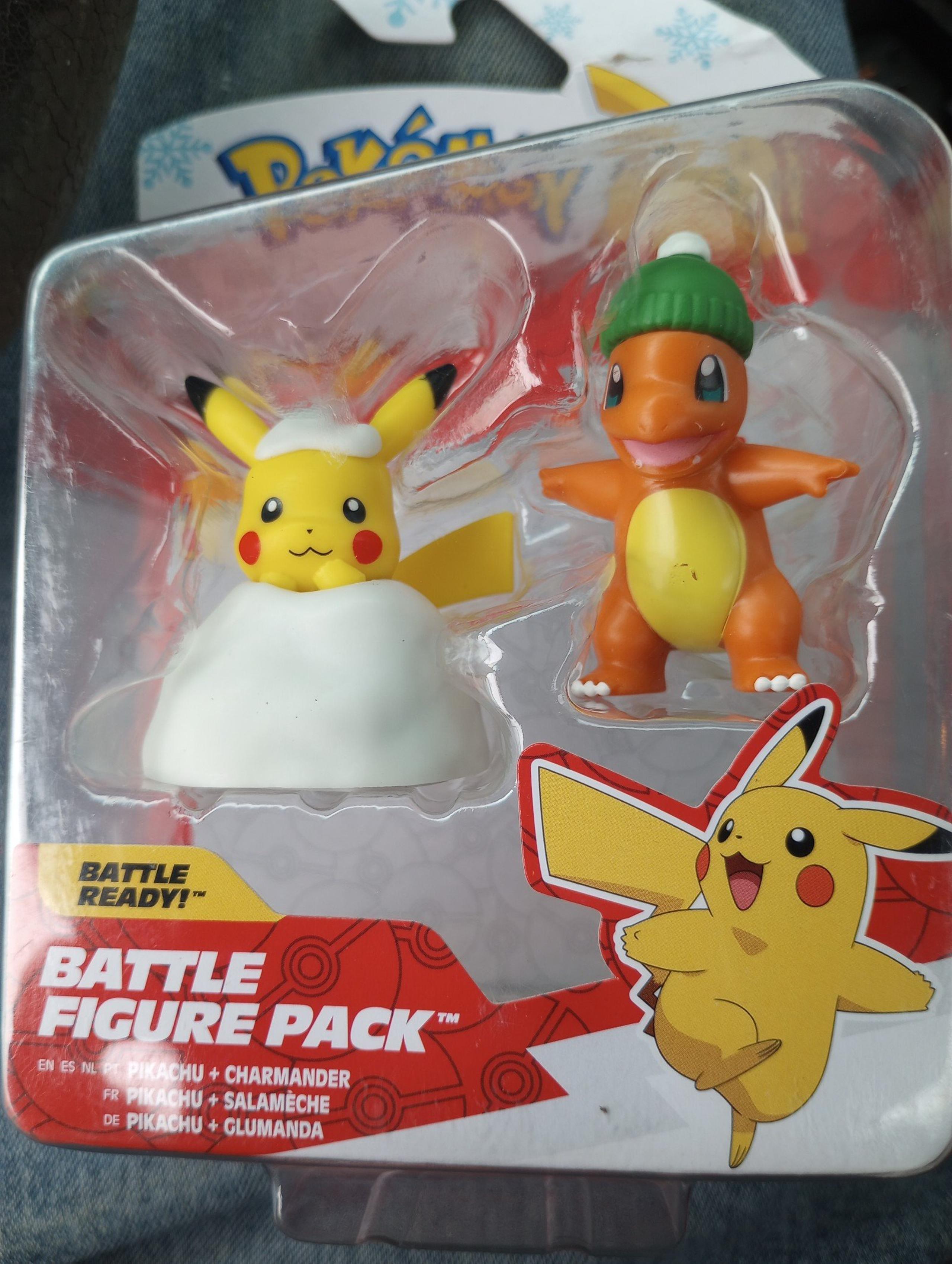 Pokemon Battle Figure Pack Pikachu & Charmander (Snow Day)