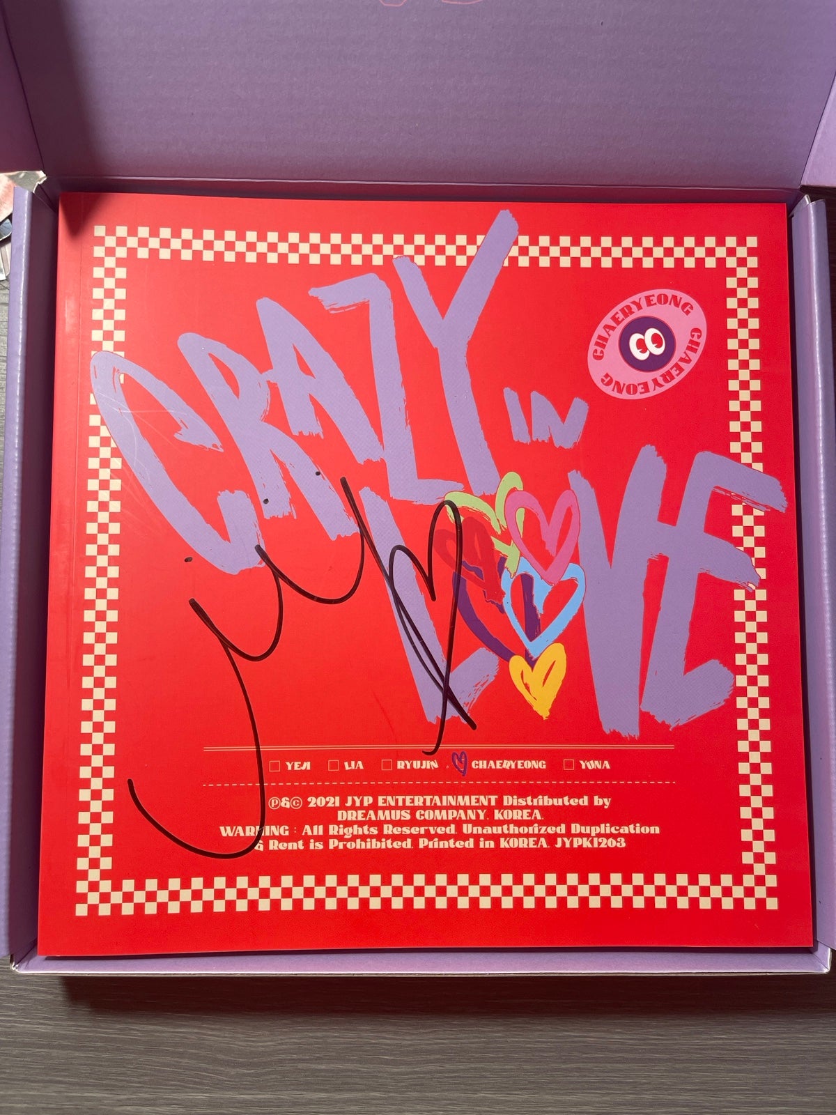 (READ DESC!!!) ITZY CHAERYEONG CRAZY IN LOVE SIGNED (