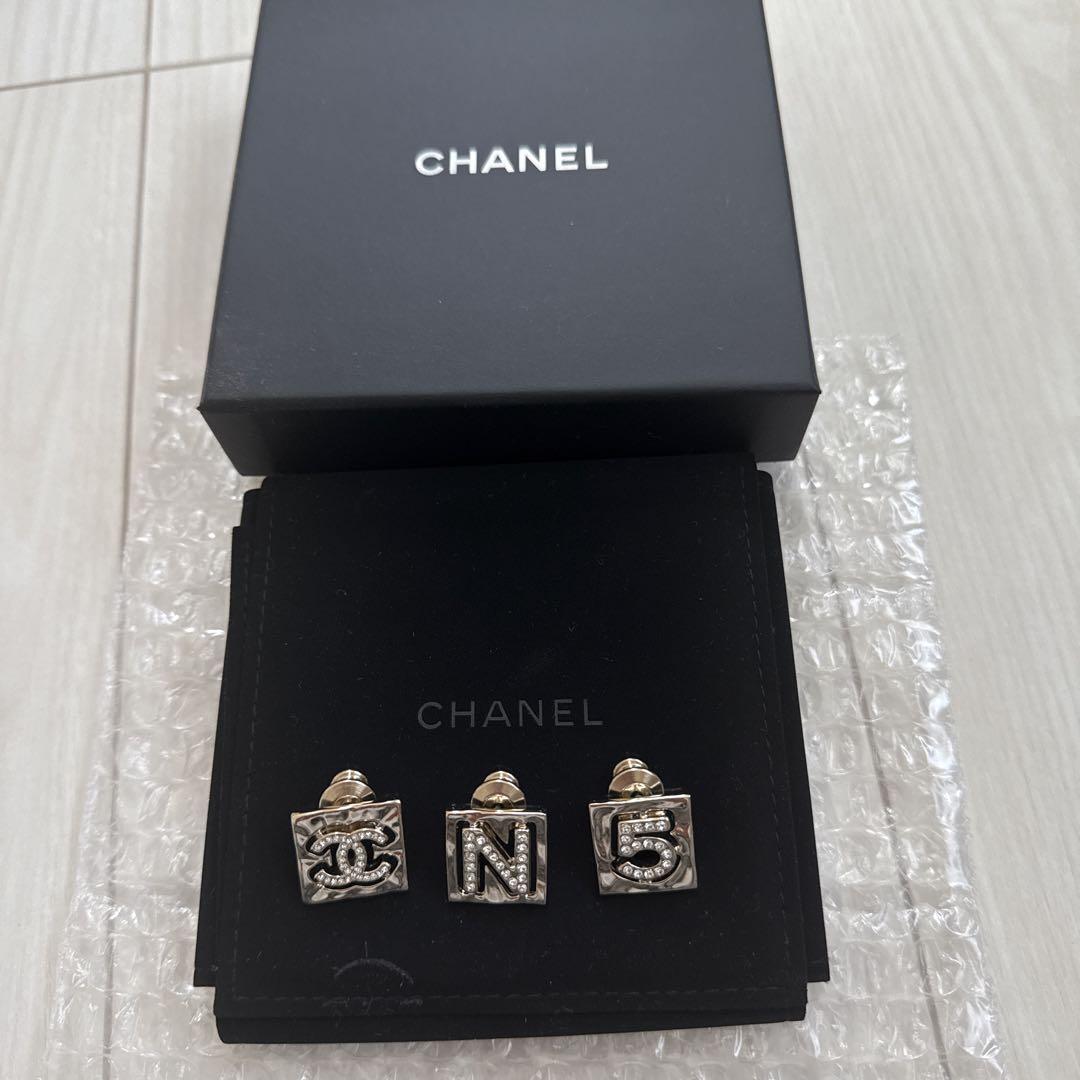 Chanel brooch