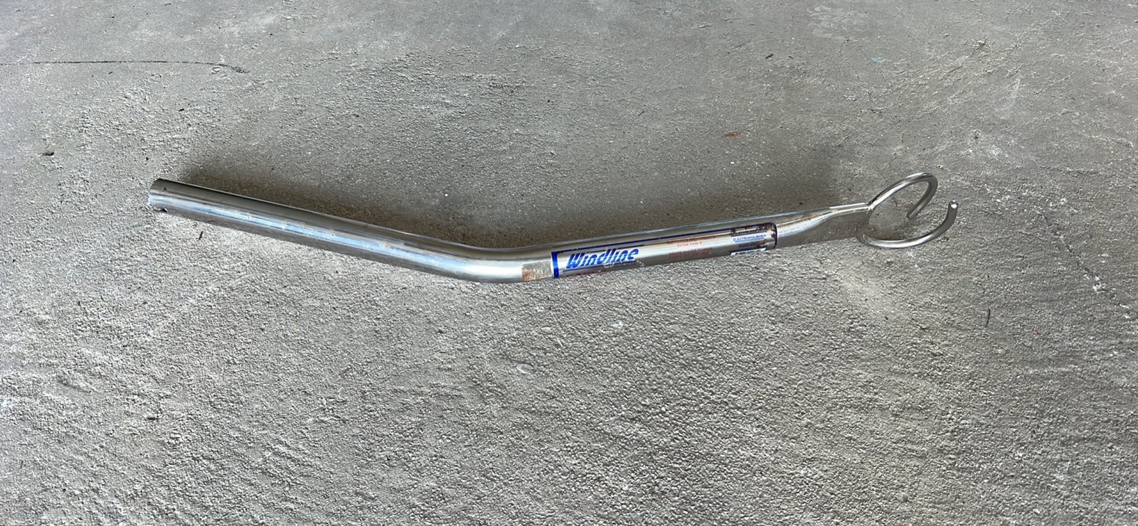 WINDLINE Reliable Shore Power Cable Holder