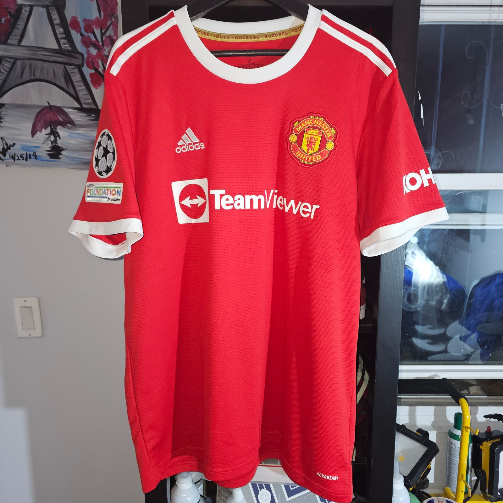 Manchester United 21.22 home jersey Fan xl No Fake replica 24 inches pit to pit.