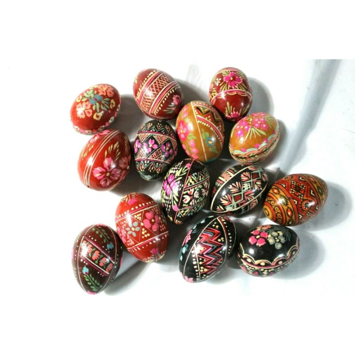 Lot of 14 Vintage Hand Painted Decorativ