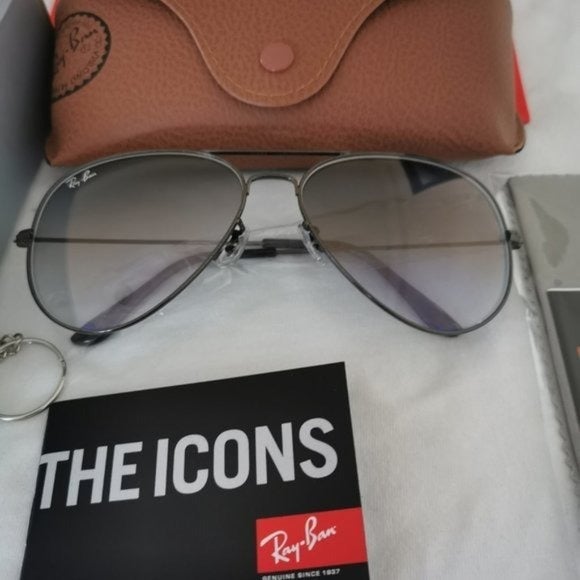 Classic Ray-Ban 3026 silver frame with gray lenses