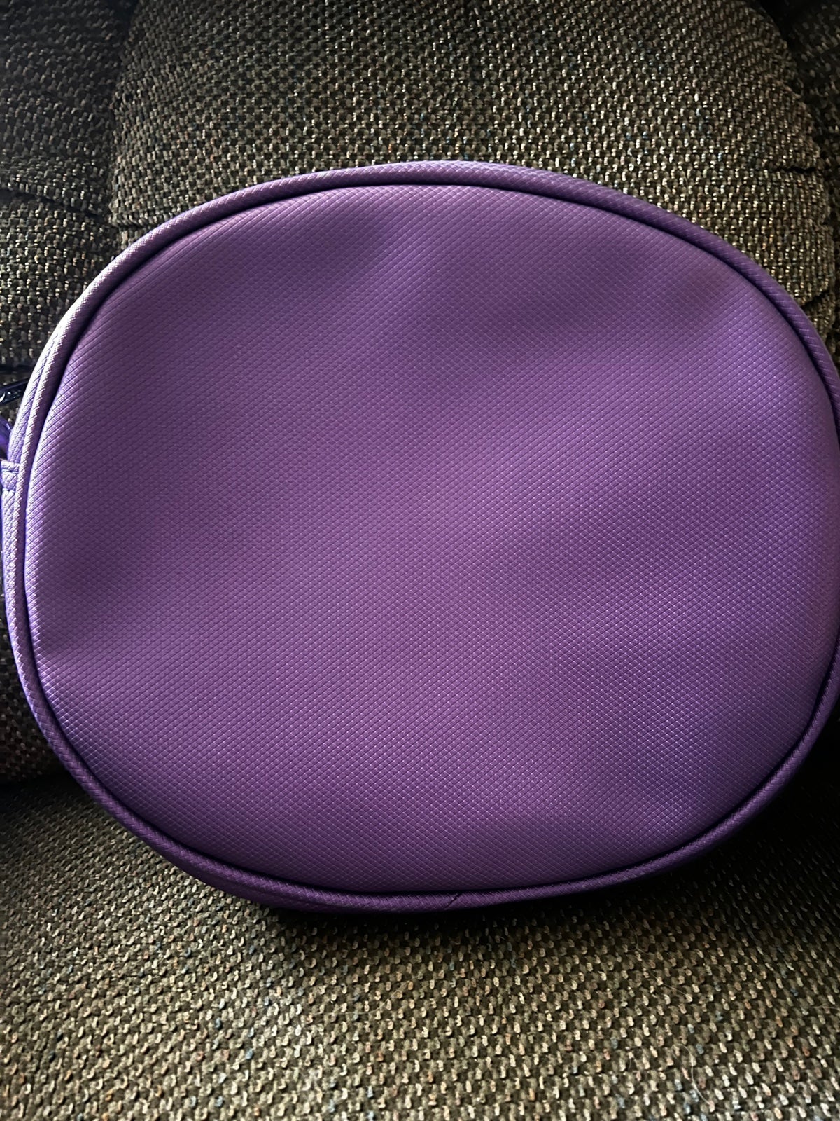 Love pain and stitches bag hotsell