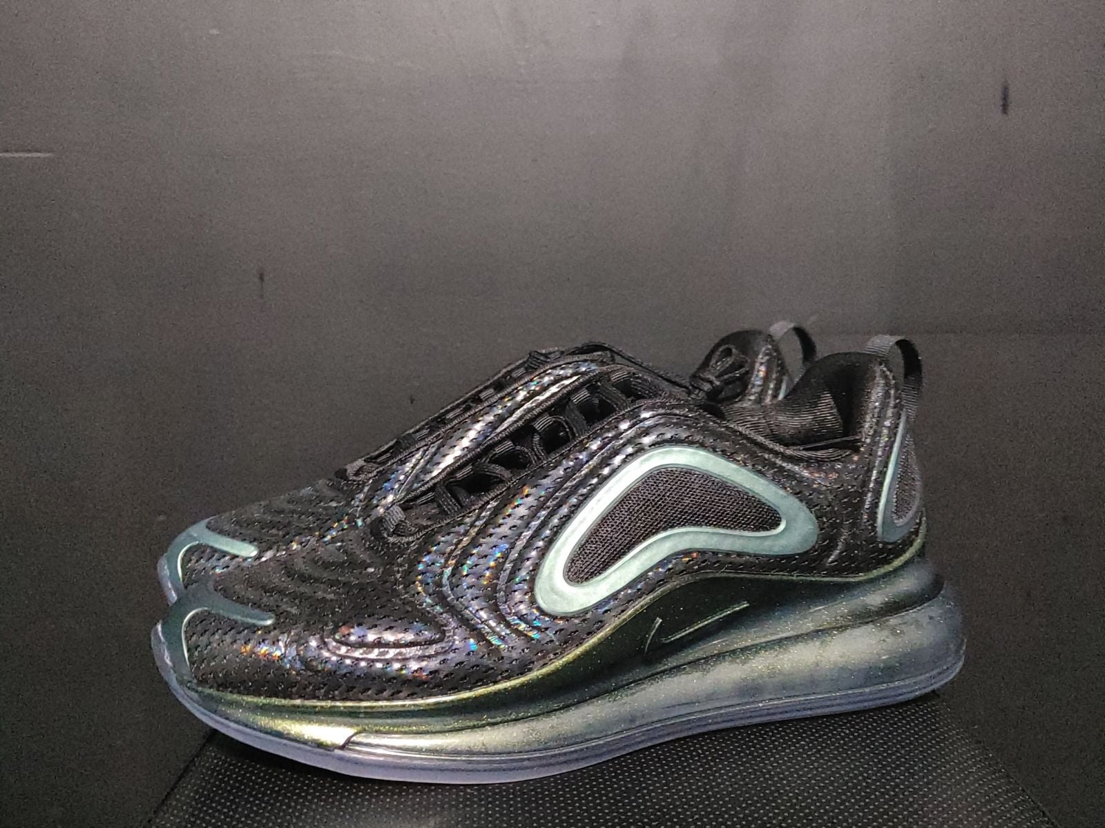 Nike Air Max 720 Black and Green M 6.5 Women 8
