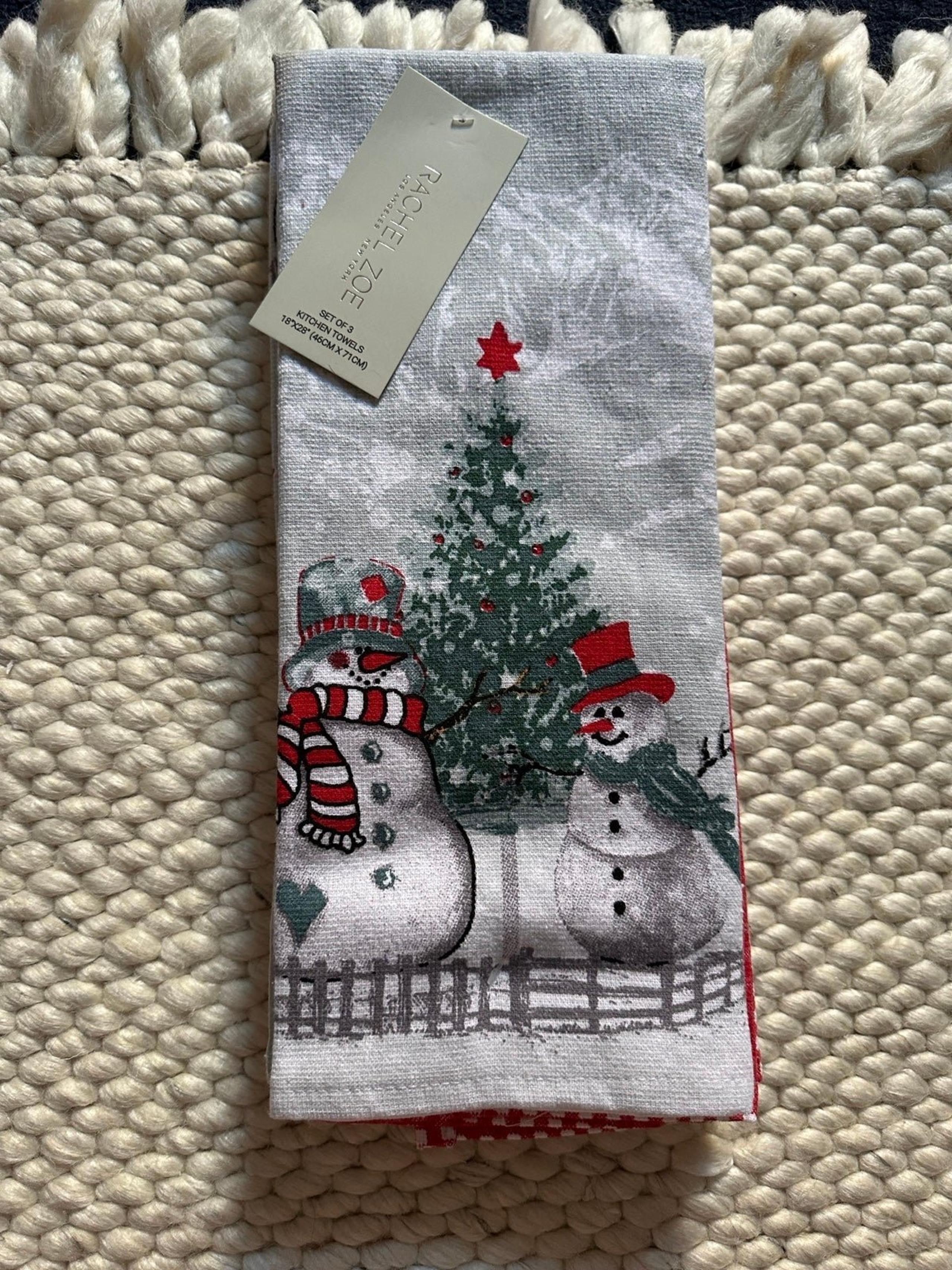 New Set of 3 Rachel Zoe Kitchen hand towels Christmas Holiday Season