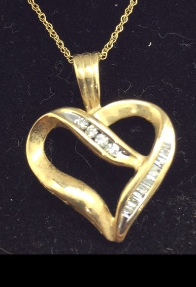10K Yellow Gold Diamond Neckace