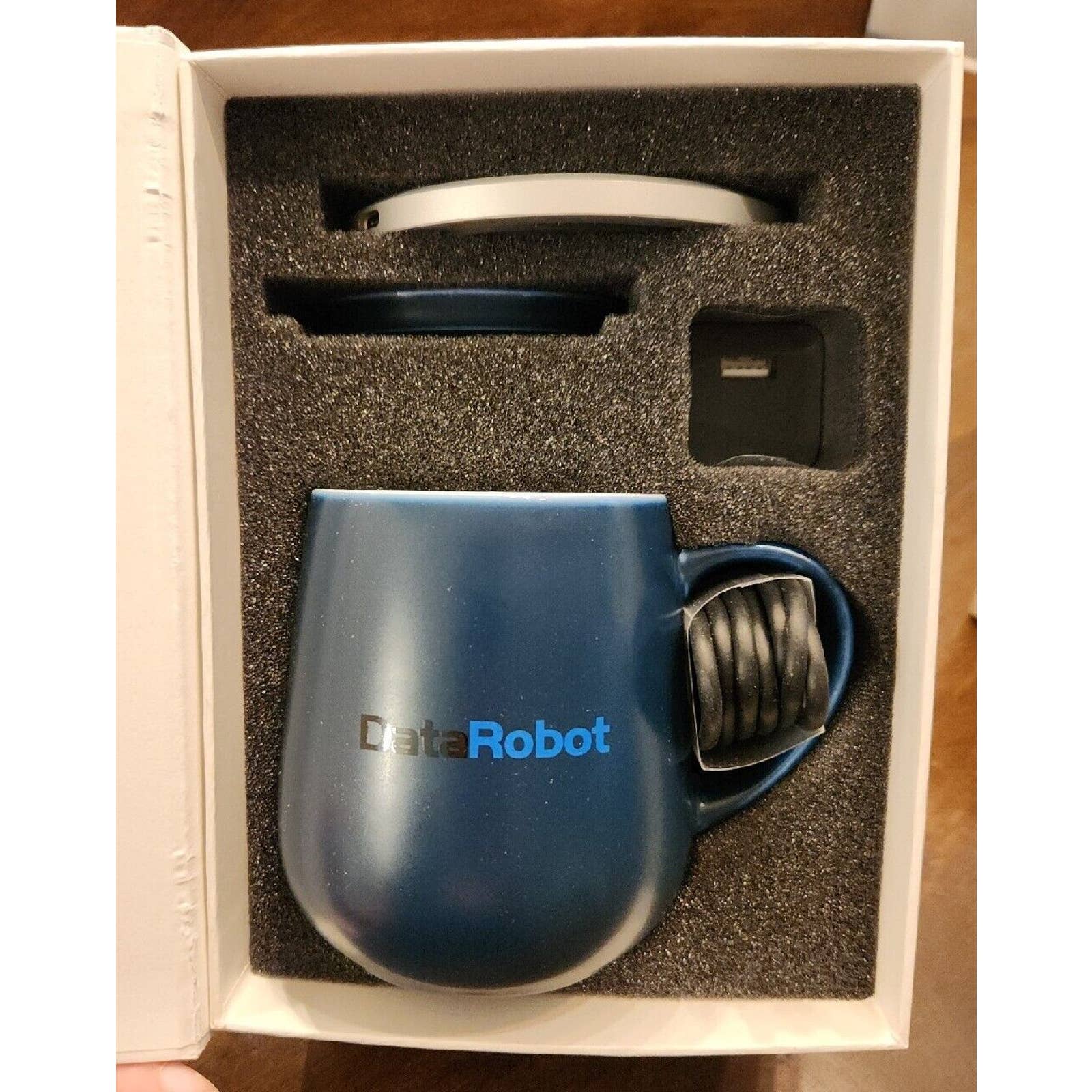 OHOM Kopi mug UI Self-Heating 12 Oz Mug Wireless Phone Charger Blue Data Robot