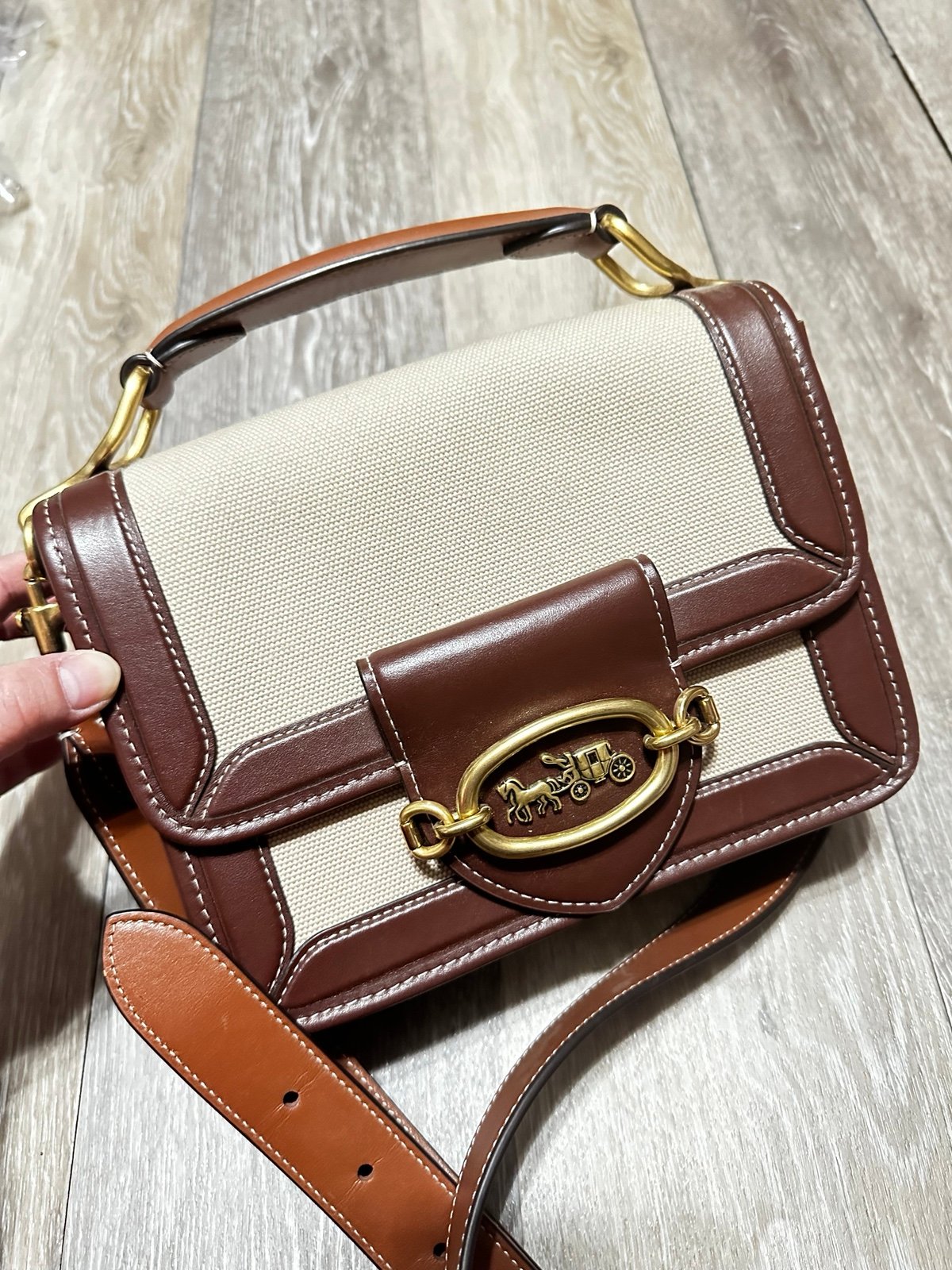 Barely used Coach Hero shoulder bag C8452