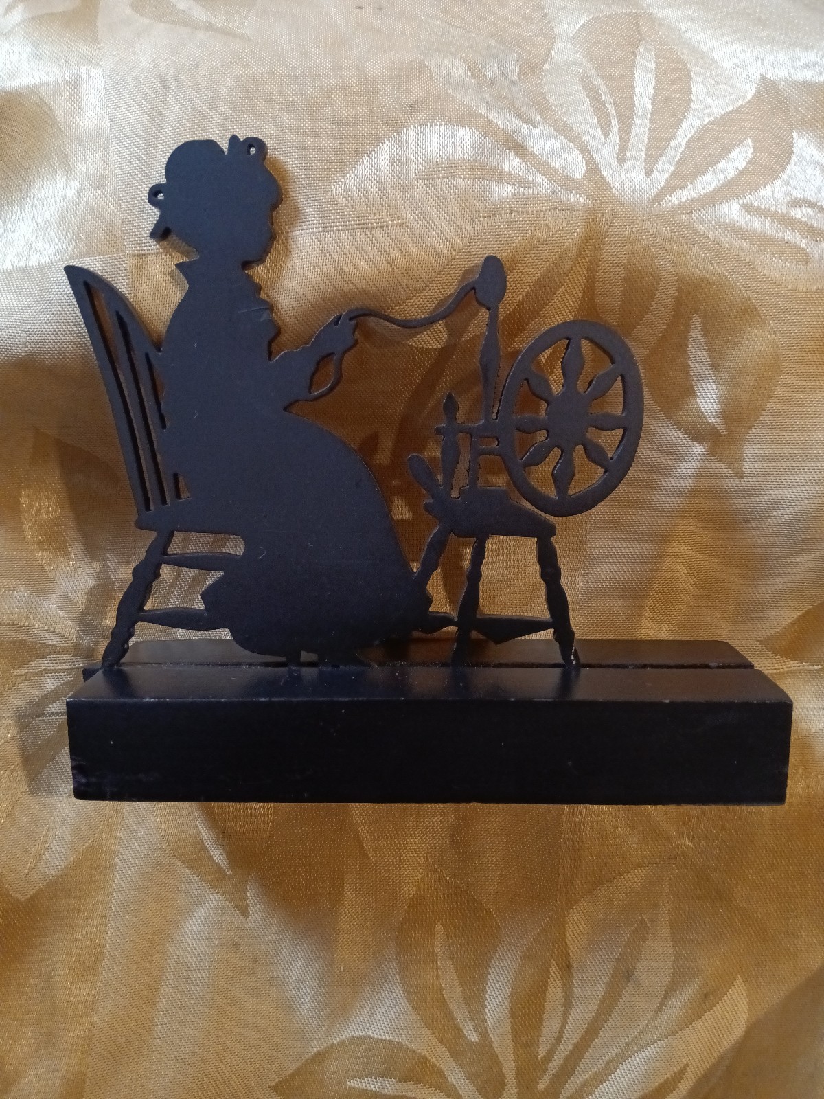 Vintage Silhouette