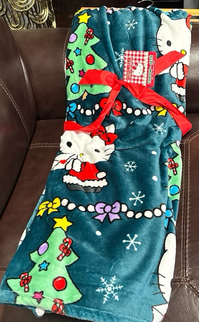 hello kittyblanket