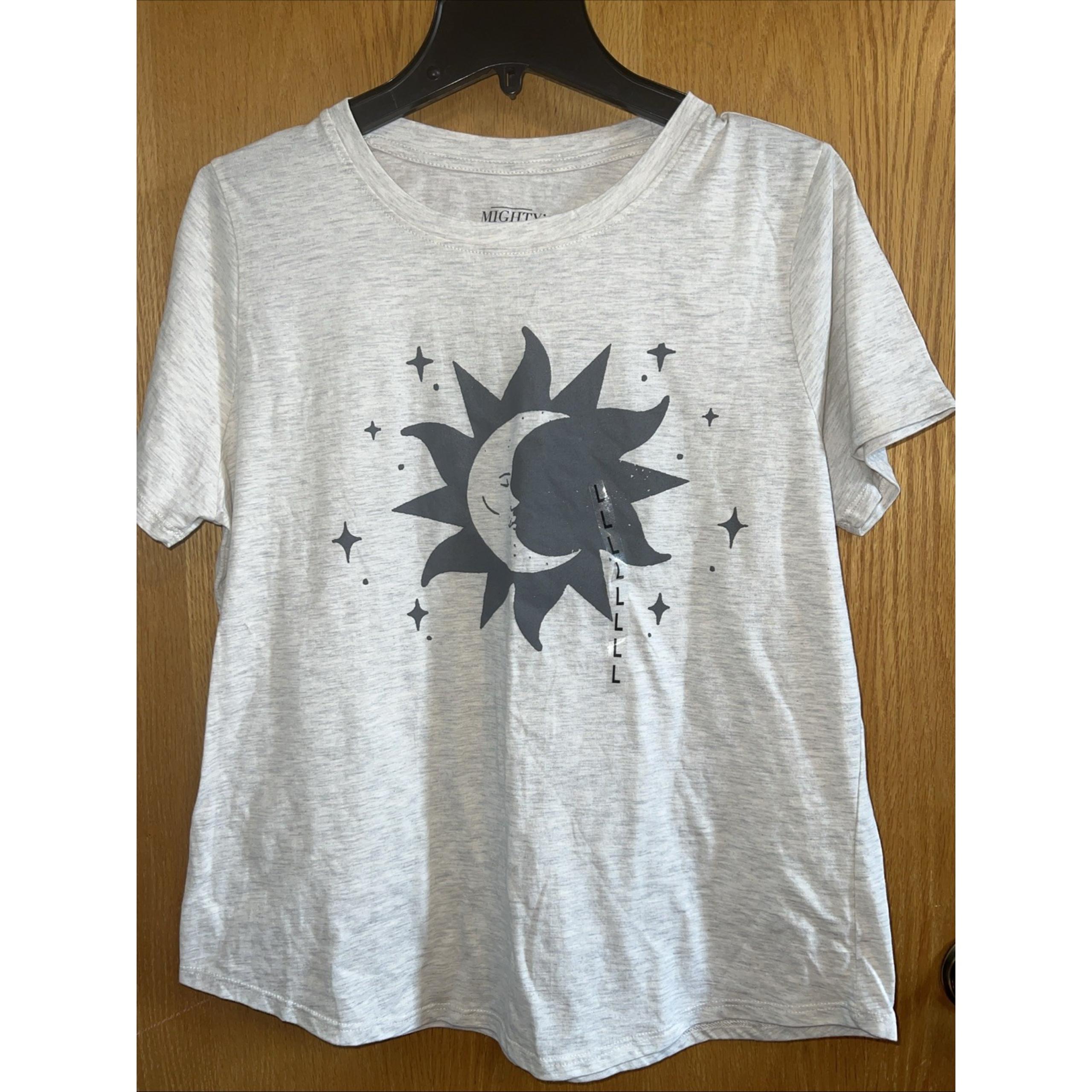 Moon  and Sun Graphic Tee NEW size large Mighty Fine Grey Casual Top