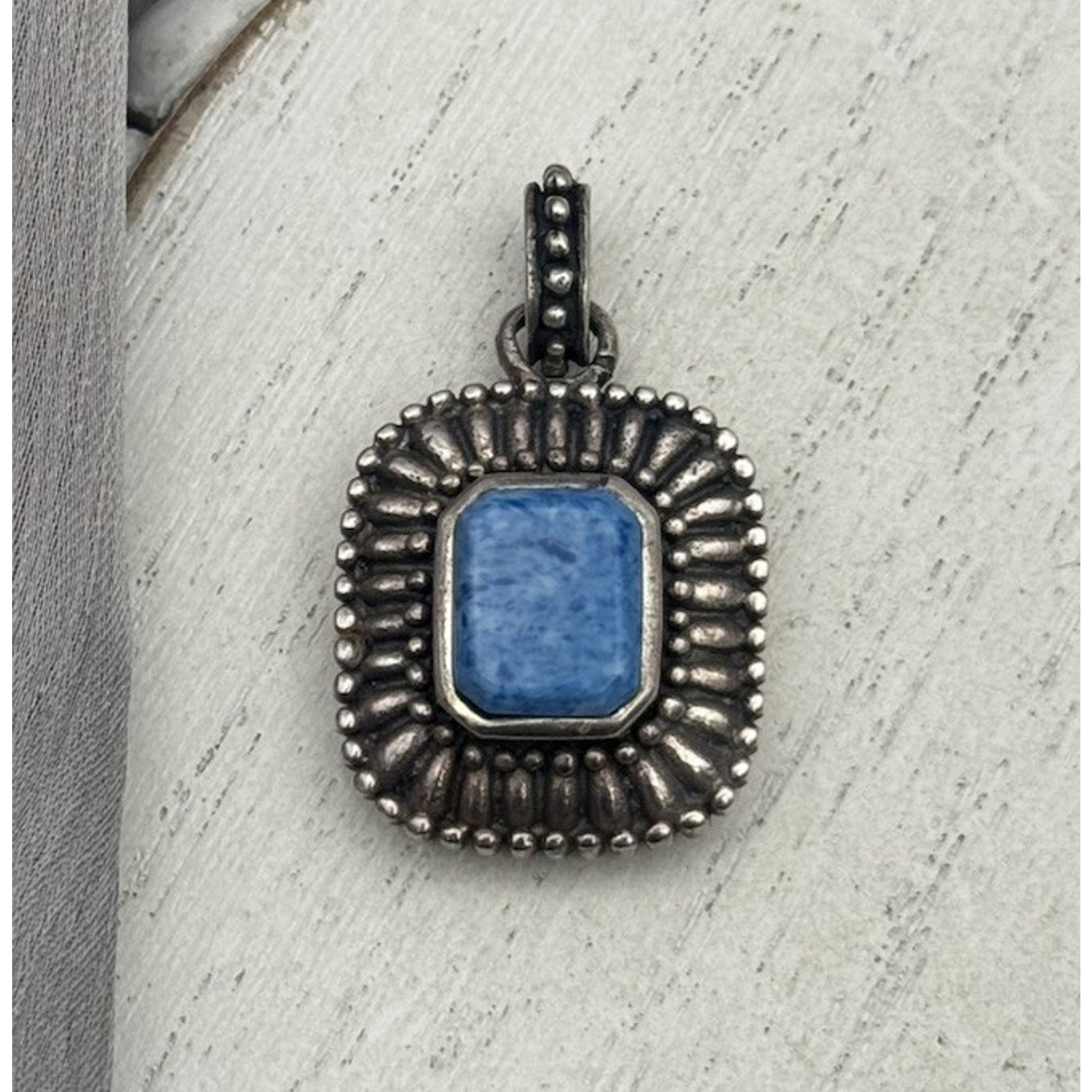 Vintage Sterling Silver 925 Blue Stone Pendent 7.21G / 1.3in