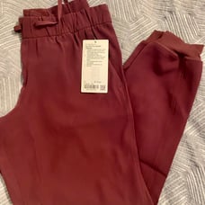 lululemon jogger
