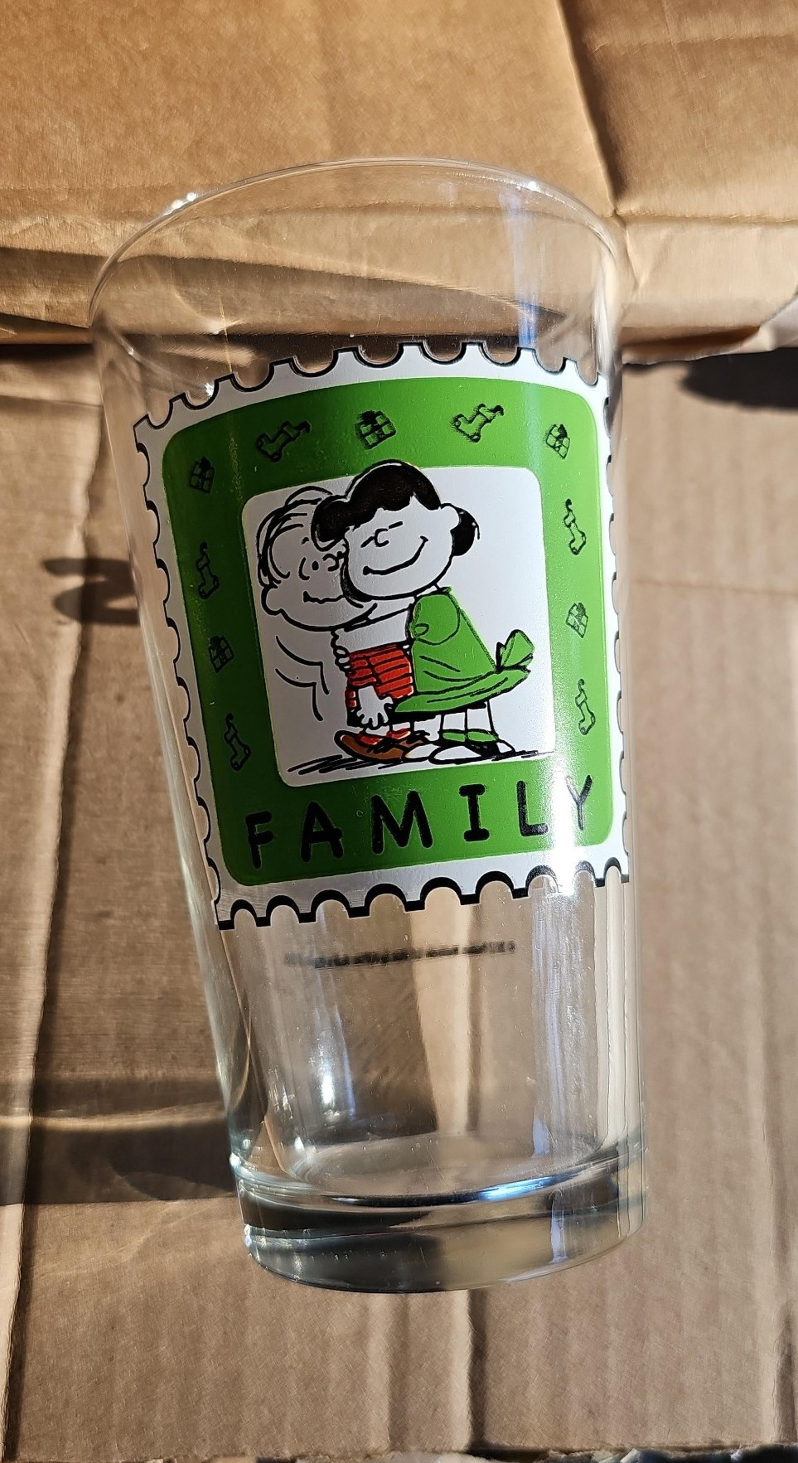 Peanuts Holiday Stamp Pint 16 oz Glass  Christmas Snoopy 2012 ICUP Lucy Linus
