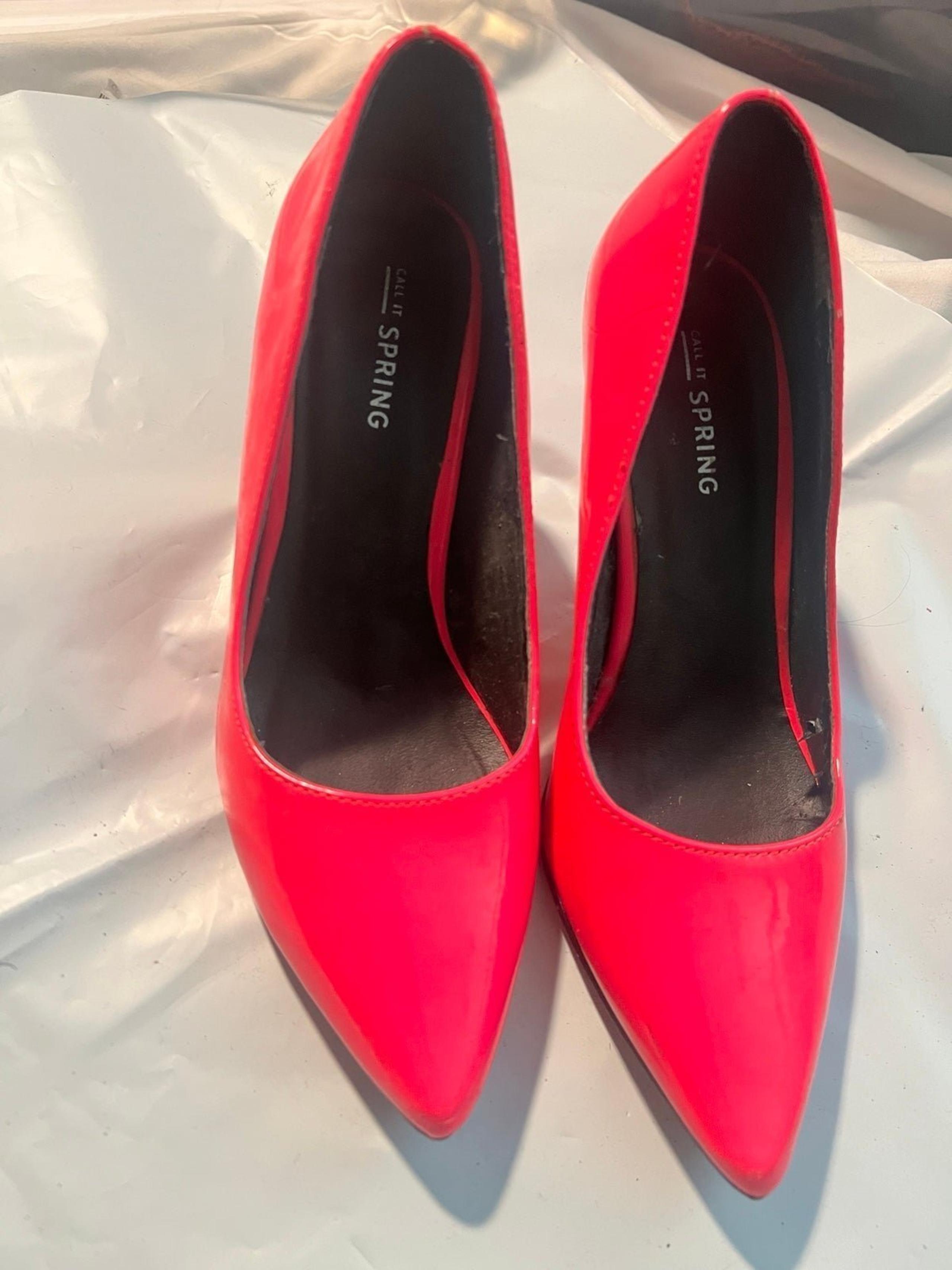 Call it Spring Stilleto Pumps