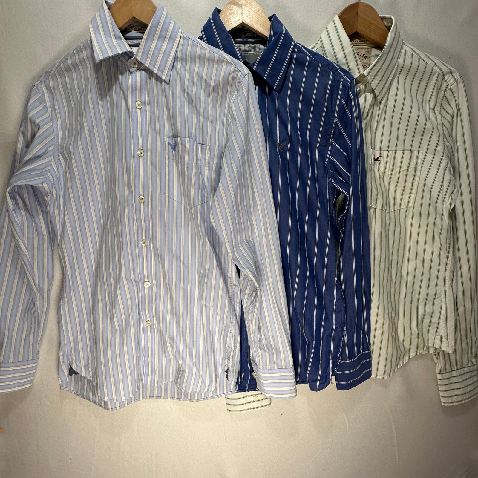LOT Of 3 Hollister American Eagle Outfitters Men’s Button Down Shirts Size XS S