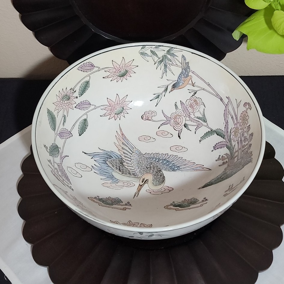 Vintage Andrea By Sadek Large Crane Bowl